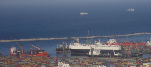 Algérie : le déficit commercial frôle 12 milliards de dollars à la fin juillet 2016 Algérie : le déficit commercial frôle 12 milliards de dollars à la fin juillet 2016