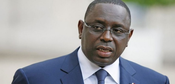 Macky Sall lève le voile sur le comité d'orientation stratégique du pétrole et du gaz. Macky Sall lève le voile sur le comité d'orientation stratégique du pétrole et du gaz.