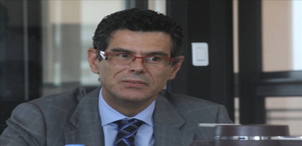 Alberto Virella, ambassadeur d'Espagne au Sénégal, co-président du G 50, invite le gouvernement à évaluer la gestion des finances publiques et le code de passation des marchés publics. Alberto Virella, ambassadeur d'Espagne au Sénégal, co-président du G 50, invite le gouvernement à évaluer la gestion des finances publiques et le code de passation des marchés publics.