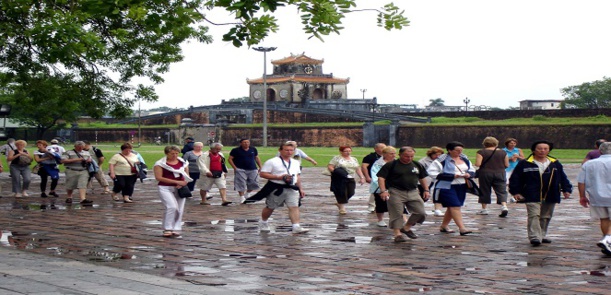 Les destinations à travers le monde ont connu une hausse de 4 pour cent au cours des neuf premiers mois 2016. Les destinations à travers le monde ont connu une hausse de 4 pour cent au cours des neuf premiers mois 2016.