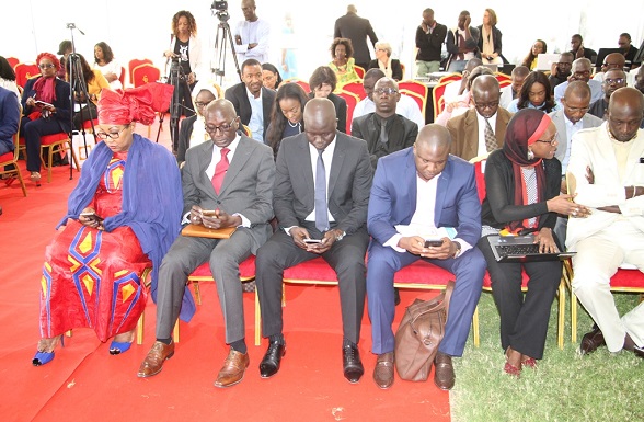 La cérémonie de lancement du programme ''internet partout et pour tous'' au Sénégal initié par Sonatel. La cérémonie de lancement du programme ''internet partout et pour tous'' au Sénégal initié par Sonatel.