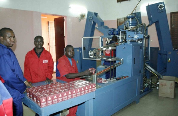 Les industries industrielles installées au Sénégal n'emploient pas beaucoup, selon une étude de l'Ansd. Les industries industrielles installées au Sénégal n'emploient pas beaucoup, selon une étude de l'Ansd.