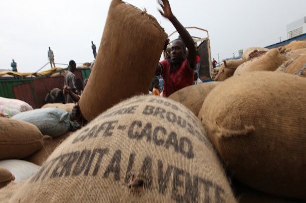 Cacao : la Côte d’Ivoire et le Ghana font appel à la BAD pour financer un projet de chocolateries Cacao : la Côte d’Ivoire et le Ghana font appel à la BAD pour financer un projet de chocolateries