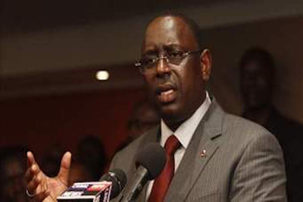 3e Forum "Investir en Afrique": Macky Sall appelle «les pouvoirs publics à marquer la rupture » 3e Forum "Investir en Afrique": Macky Sall appelle «les pouvoirs publics à marquer la rupture »