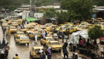 Hausse du carburant, baisse annoncée des salaires: grogne des partis  au Tchad