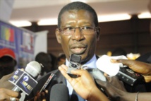 DETTES DES ETABLISSEMENTS PRIVES D’ENSEIGNEMENT SUPERIEUR : Le ministre Mary Teuw Niane assure que les sommes sont dans le circuit DETTES DES ETABLISSEMENTS PRIVES D’ENSEIGNEMENT SUPERIEUR : Le ministre Mary Teuw Niane assure que les sommes sont dans le circuit