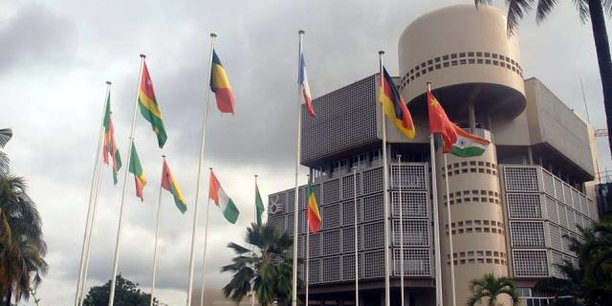 Afrique de l'Ouest : la BOAD solde une partie de ses dettes Afrique de l'Ouest : la BOAD solde une partie de ses dettes