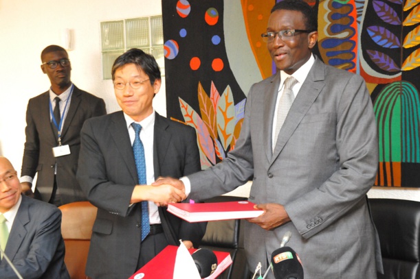 Coopération Sénégal-japon : 6, 6 milliards de F Cfa pour aménager les quais de pêche de Mbour et de Joal Coopération Sénégal-japon : 6, 6 milliards de F Cfa pour aménager les quais de pêche de Mbour et de Joal