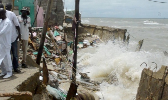 La Banque Mondiale décaisse 30 millions de dollars pour aider les victimes de la houle à Saint-Louis La Banque Mondiale décaisse 30 millions de dollars pour aider les victimes de la houle à Saint-Louis