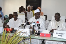 Revivez tout en image la visite du ministre Amadou Bâ à la Direction générale de la comptabilité et du trésor public