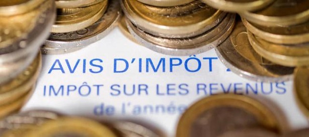 Ce chiffre de 100 milliards représente 1,5 fois la somme payée par les Français par le biais de l'impôt sur le revenu. Ce chiffre de 100 milliards représente 1,5 fois la somme payée par les Français par le biais de l'impôt sur le revenu.