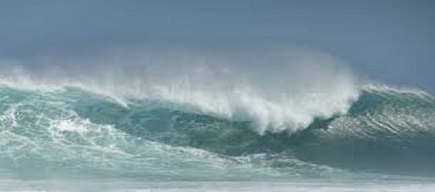 Avis de houle dangereuse sur la grande côte et Dakar.