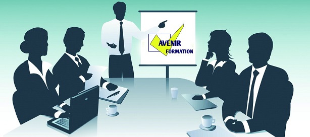 L'urgence de développer la formation des adultes pour faire face aux mutations du monde du travail.