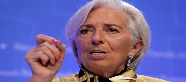 Christine Lagarde : «Si l'emploi des femmes était égal à celui des hommes, les économies seraient plus résilientes et la croissance économique plus forte.» Christine Lagarde : «Si l'emploi des femmes était égal à celui des hommes, les économies seraient plus résilientes et la croissance économique plus forte.»