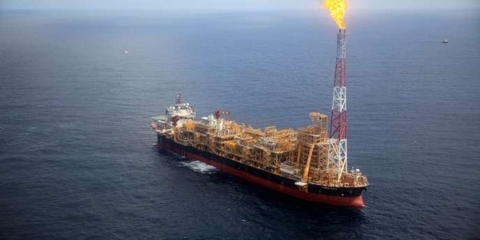 L’Angola lance la première phase de sa nouvelle stratégie de licence de pétrole d'une durée de six ans L’Angola lance la première phase de sa nouvelle stratégie de licence de pétrole d'une durée de six ans