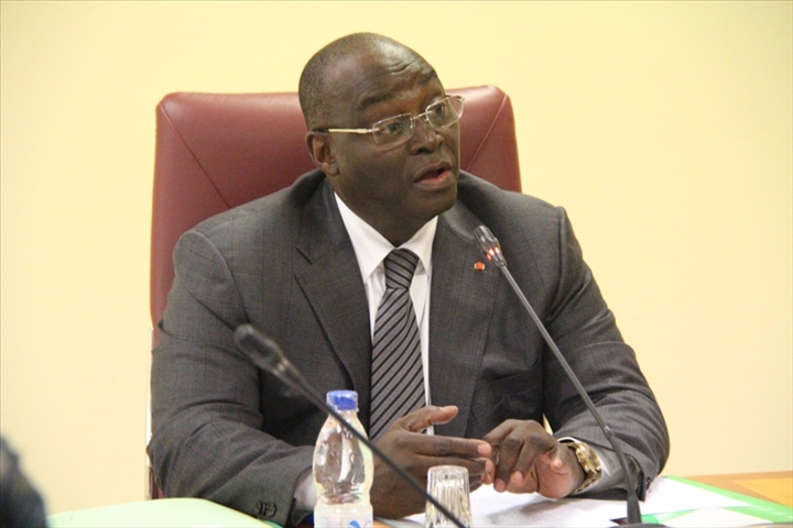 La commission bancaire réagit à l'article paru dans le quotidien «l'Essor ivoirien» du mardi 3 septembre 2019 La commission bancaire réagit à l'article paru dans le quotidien «l'Essor ivoirien» du mardi 3 septembre 2019