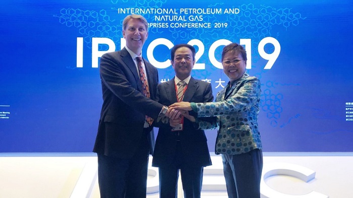 BP et ZPCC explorent la création d'une joint-venture mondiale d'acide acétique en Chine