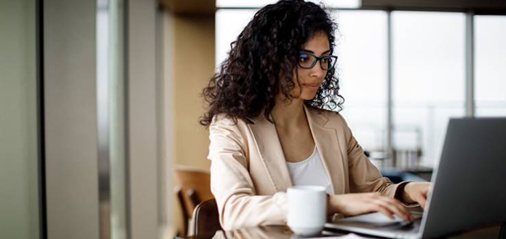 Premier prêt de la Banque européenne pour la reconstruction et le développement à une institution de microfinance égyptienne Premier prêt de la Banque européenne pour la reconstruction et le développement à une institution de microfinance égyptienne