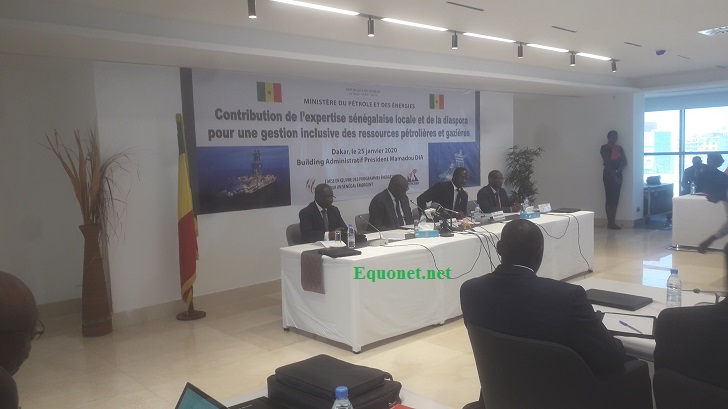 Dans la chaleur de l’expertise sénégalaise de la diaspora spécialisée dans l’industrie du pétrole et du gaz.