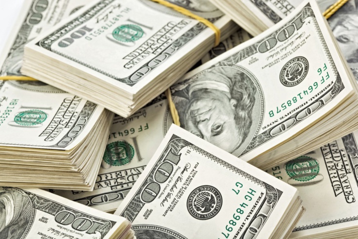 Les 5 hommes les plus riches du 20e siècle valent 3 fois plus que les 5 meilleurs milliardaires d'aujourd'hui