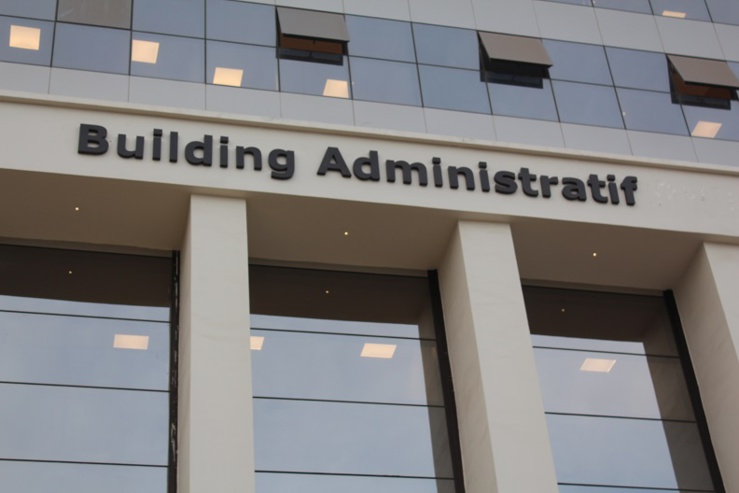 Sénégal : les services publics réduits à leur strict minimum pour éviter le coronavirus Sénégal : les services publics réduits à leur strict minimum pour éviter le coronavirus