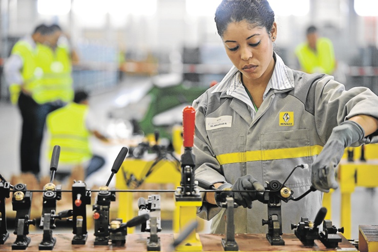 Promouvoir l’emploi et l’employabilité des femmes dans le secteur formel marocain. Promouvoir l’emploi et l’employabilité des femmes dans le secteur formel marocain.