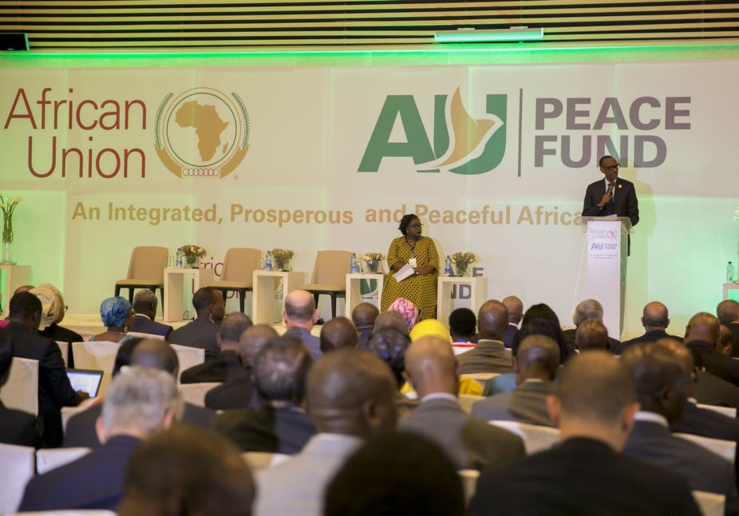 Addis-Abeba, novembre 2018. L'Union africaine lance son propre Fonds pour la paix dans le but d'assurer un financement prévisible des activités de paix et de sécurité en Afrique. paulkagame / flickr , CC BY-NC-ND Addis-Abeba, novembre 2018. L'Union africaine lance son propre Fonds pour la paix dans le but d'assurer un financement prévisible des activités de paix et de sécurité en Afrique. paulkagame / flickr , CC BY-NC-ND