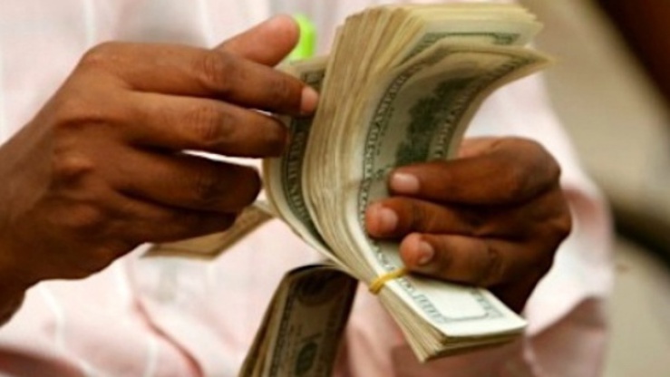 Les flux d'envois de fonds officiellement enregistrés vers les pays à revenu faible et intermédiaire ont atteint 540 milliards de dollars en 2020 Les flux d'envois de fonds officiellement enregistrés vers les pays à revenu faible et intermédiaire ont atteint 540 milliards de dollars en 2020