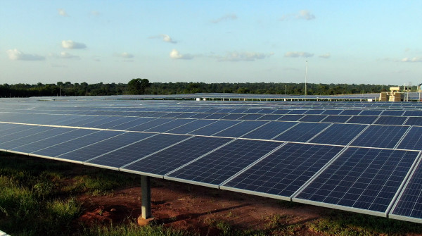 Le Togo inaugure une centrale solaire de 50 MW financée dans le cadre de la facilité IRENA-ADFD Le Togo inaugure une centrale solaire de 50 MW financée dans le cadre de la facilité IRENA-ADFD