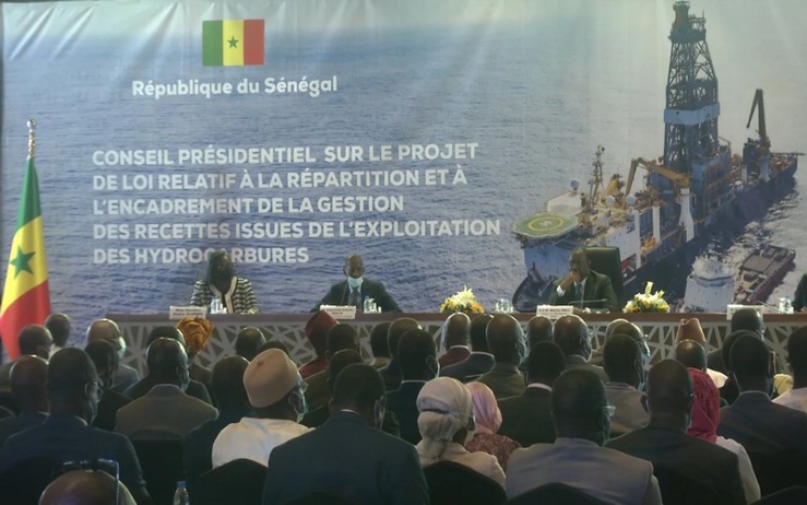 Gestion des revenus pétroliers et gaziers du Sénégal Gestion des revenus pétroliers et gaziers du Sénégal
