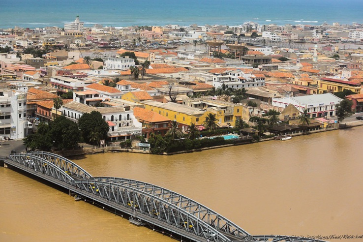‘’bëssup setal’’ ou journée nationale de nettoiement : tous engagés pour la propreté de la ville de saint-louis du sénégal, le 02 janvier 2022