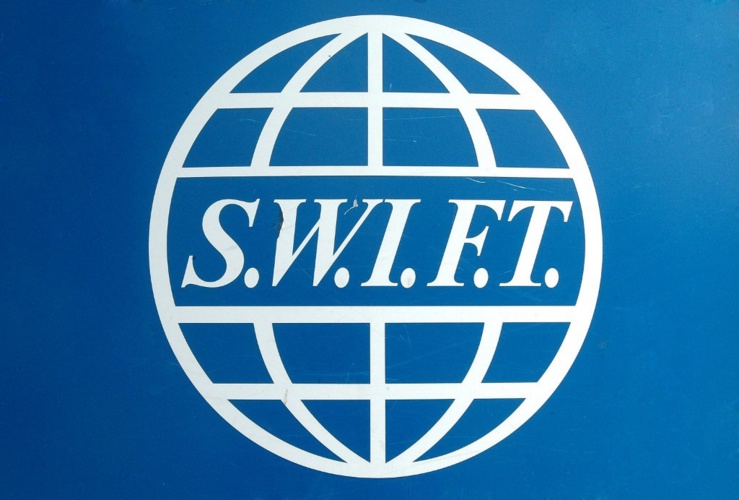 ukraine : l'union européenne accepte d'exclure les principales banques russes de swift ukraine : l'union européenne accepte d'exclure les principales banques russes de swift