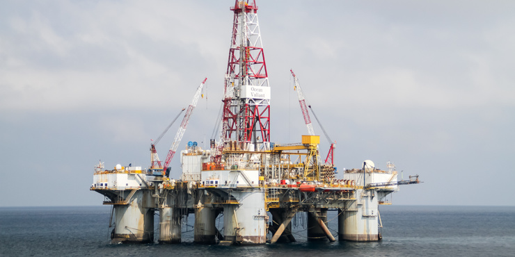 Photo : Plateforme offshore à Pointe-Noir en République du Congo. Source : Arild Lilleboe/Shutterstock. Photo : Plateforme offshore à Pointe-Noir en République du Congo. Source : Arild Lilleboe/Shutterstock.