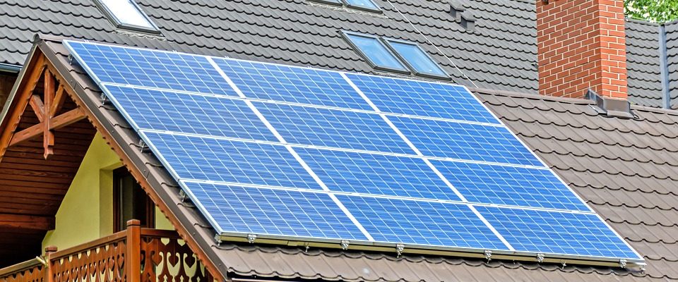 la demande d’énergie atteint un sommet dans tous les secteurs alors que les gains d’efficacité énergétique s’accélèrent