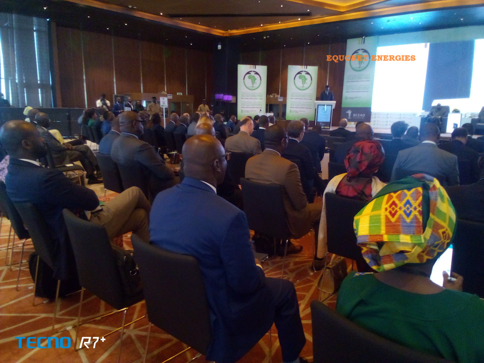 Cérémonie d'ouverture de la conférence internationale sur le thème “Le rôle des banques centrales face aux défis du changement climatique”. Cérémonie d'ouverture de la conférence internationale sur le thème “Le rôle des banques centrales face aux défis du changement climatique”.