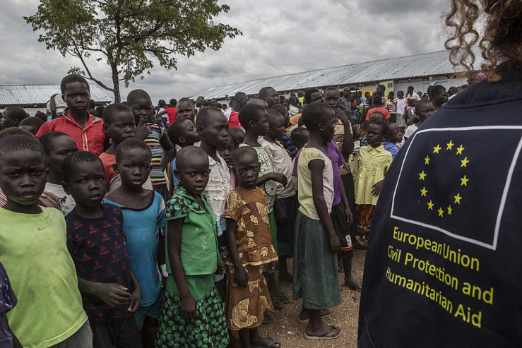 aide publique au développement : le tarissement  inexorable aide publique au développement : le tarissement  inexorable