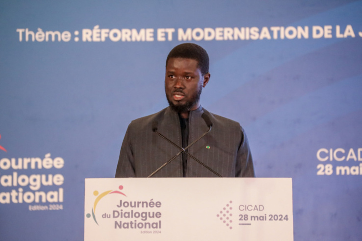 Le président sénégalais Bassirou Diomaye Faye ouvrant les travaux la Journée nationale du dialogue sur la réforme et la modernisation de la Justice. Le président sénégalais Bassirou Diomaye Faye ouvrant les travaux la Journée nationale du dialogue sur la réforme et la modernisation de la Justice.