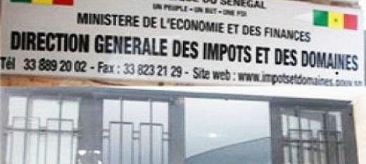 Sénégal : une hausse de 77 milliards des ressources budgétaires projetée en 2015 Sénégal : une hausse de 77 milliards des ressources budgétaires projetée en 2015