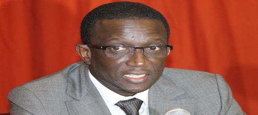 Amadou Bâ, ministre sénégalais de l'Economie, des Finances et du Plan Amadou Bâ, ministre sénégalais de l'Economie, des Finances et du Plan