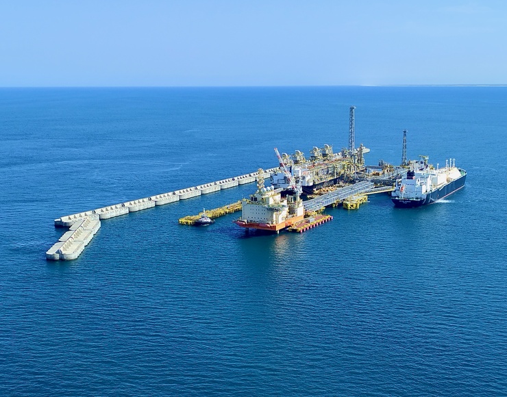 Première cargaison de gaz naturel liquéfié (GNL) destinée à l'exportation dans le cadre de la phase 1 du projet GTA. Première cargaison de gaz naturel liquéfié (GNL) destinée à l'exportation dans le cadre de la phase 1 du projet GTA.