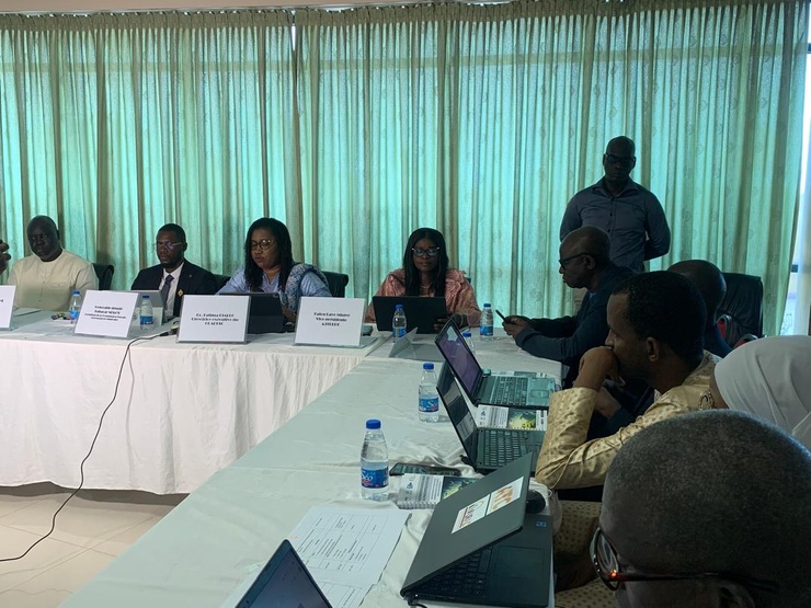 Le CRADESC et l'AJTREPE ont adopté une approche pragmatique pouvant avoir un fort impact médiatique sur les enjeux de la transition énergétique. Le CRADESC et l'AJTREPE ont adopté une approche pragmatique pouvant avoir un fort impact médiatique sur les enjeux de la transition énergétique.