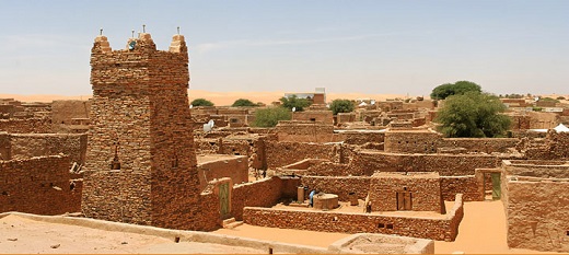 Chinguetti-Mauritanie: un temple du savoir dans le désert Chinguetti-Mauritanie: un temple du savoir dans le désert