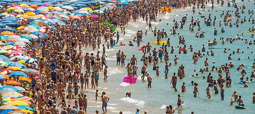 Les exportations du tourisme international en hausse de 4 pour cent en 2015 Les exportations du tourisme international en hausse de 4 pour cent en 2015