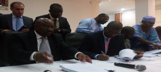 Mines: La Guinée signe la convention de base ‘‘révisée et consolidée’’ de la SAG Mines: La Guinée signe la convention de base ‘‘révisée et consolidée’’ de la SAG