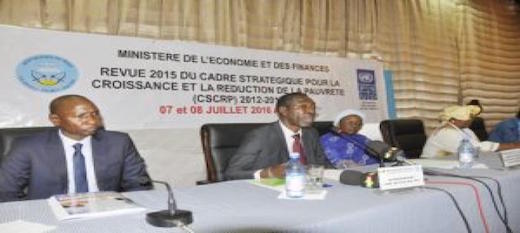 Croissance, réduction de la pauvreté et développement durable : les parties au CSCRP évaluent son impact véritable Croissance, réduction de la pauvreté et développement durable : les parties au CSCRP évaluent son impact véritable