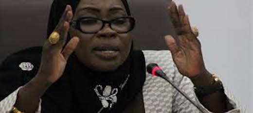Impôts et domaines de Pikine : Nafi Ngom Keita flaire un réseau de trafic de quittance Impôts et domaines de Pikine : Nafi Ngom Keita flaire un réseau de trafic de quittance