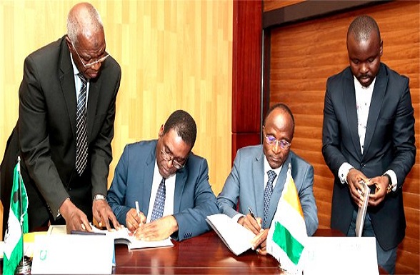 70 milliards de la Bad pour 3 projets agricoles ivoiriens. 70 milliards de la Bad pour 3 projets agricoles ivoiriens.