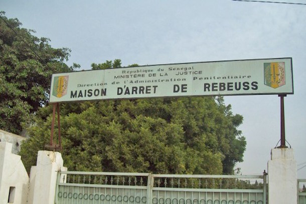 Grâce présidentielle pour 234 détenus