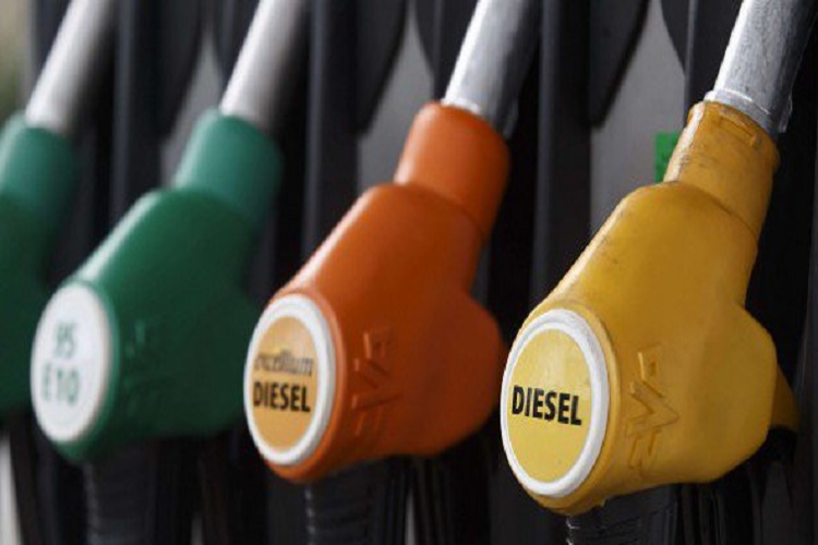 ​Guinée : une augmentation de 20 % du prix du carburant fait monter les tensions