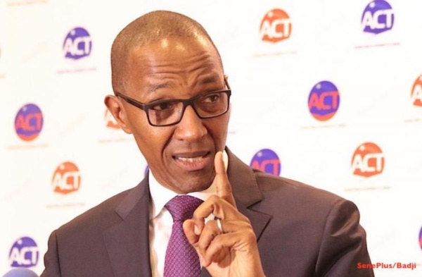 Abdoul Mbaye sur la guerre anti-Auchan : "C’est un modèle économique et commercial intéressant mais.. "